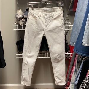 Lucky Brand white skinny jean
